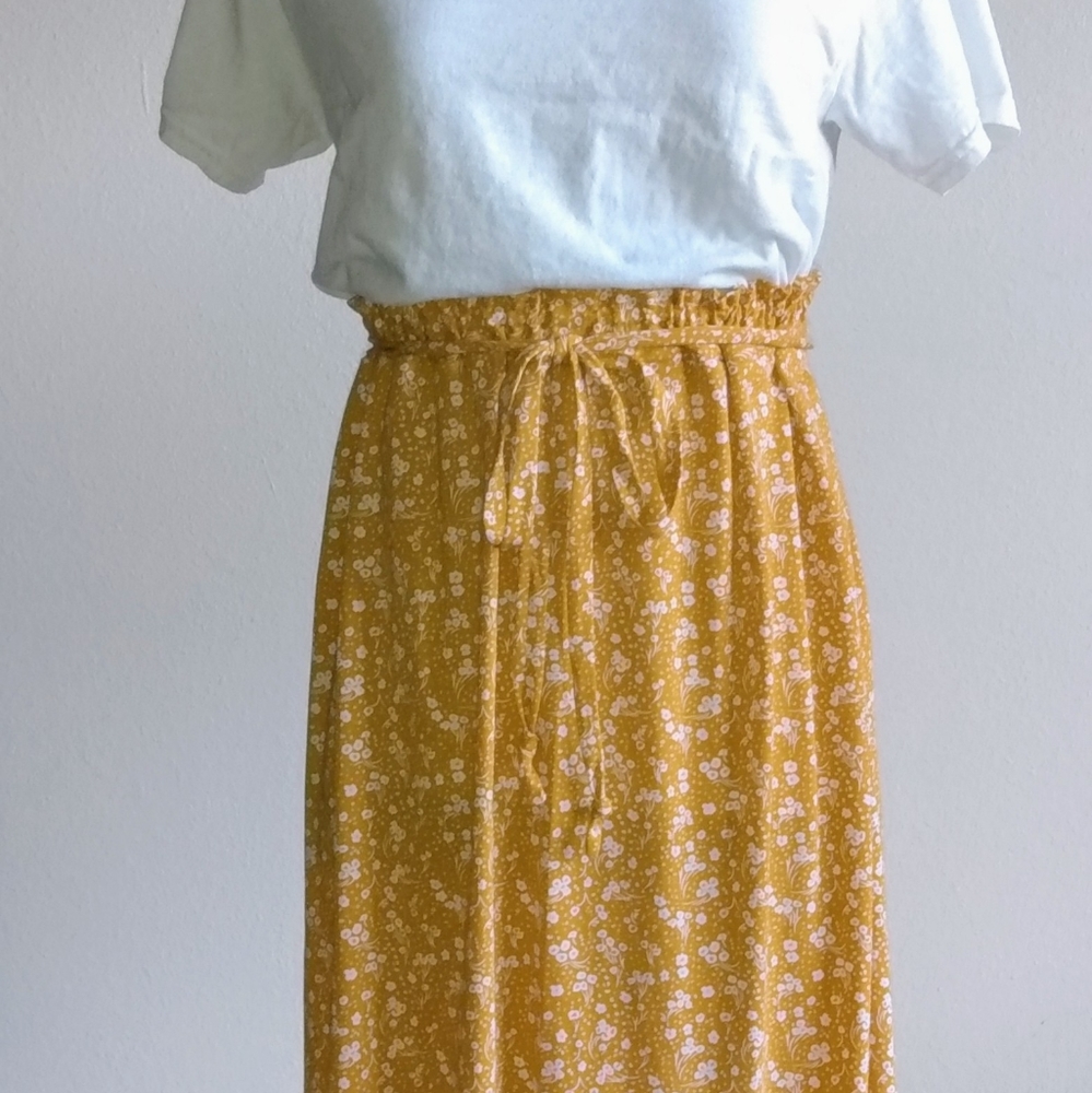 Floral maxi skirt yellow 18